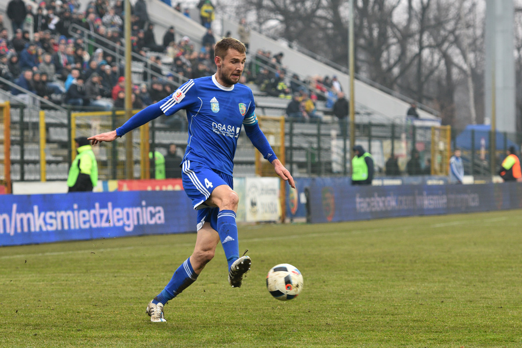Gol Artjunina to za mało. Miedź na remis z Zawiszą