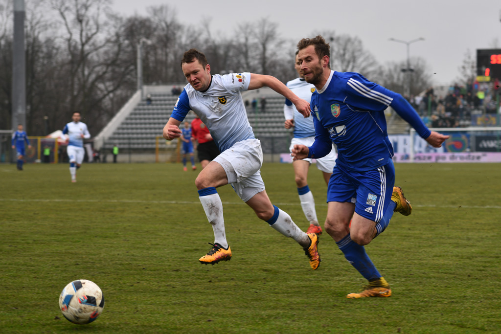 Gol Artjunina to za mało. Miedź na remis z Zawiszą