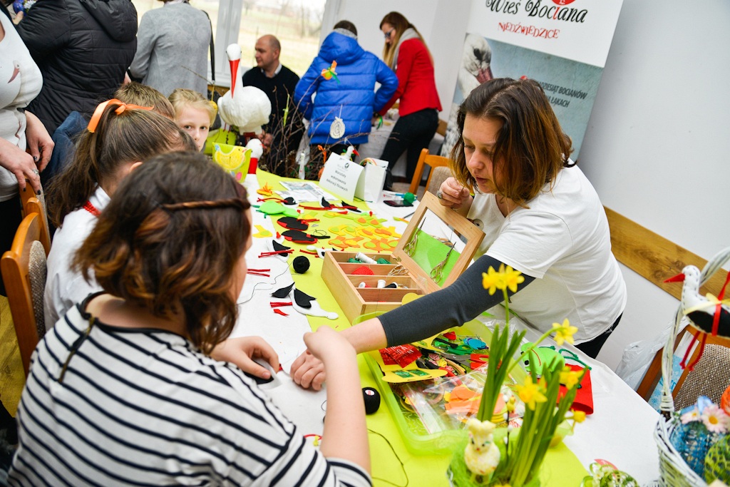 W Pawlikowicach odbył się kiermasz wielkanocny gminy Chojnów
