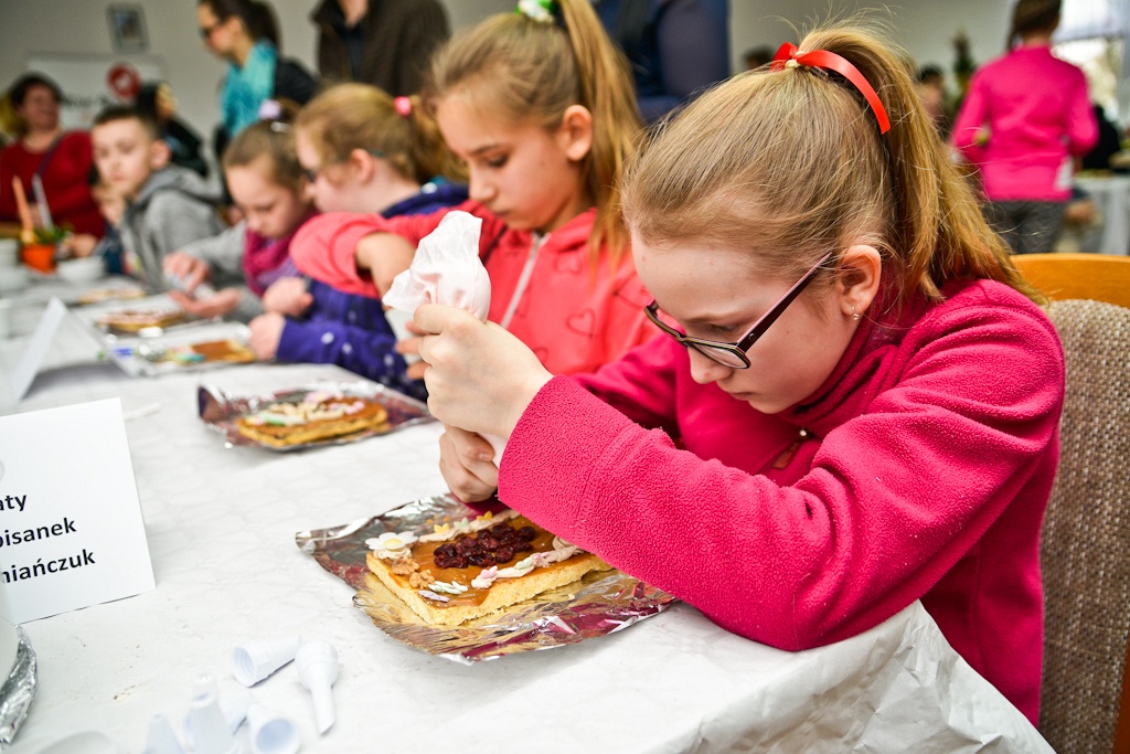 W Pawlikowicach odbył się kiermasz wielkanocny gminy Chojnów