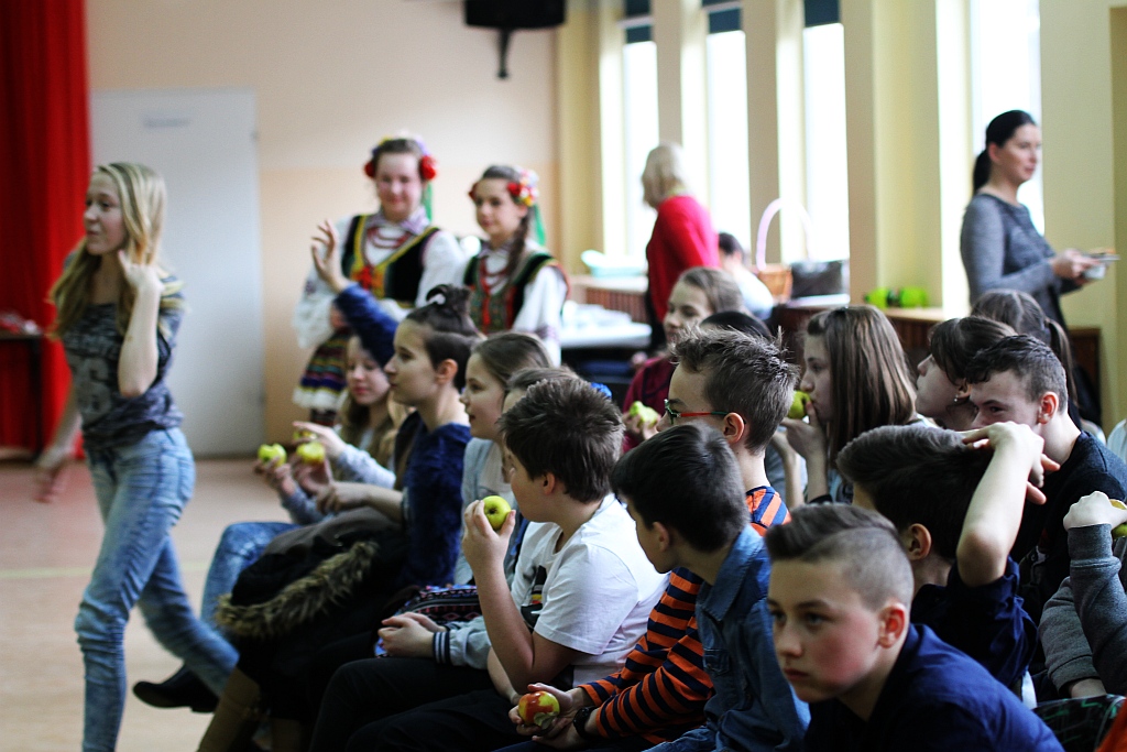 Piknik Naukowy” dla uczniów szkół podstawowych w ZSB
