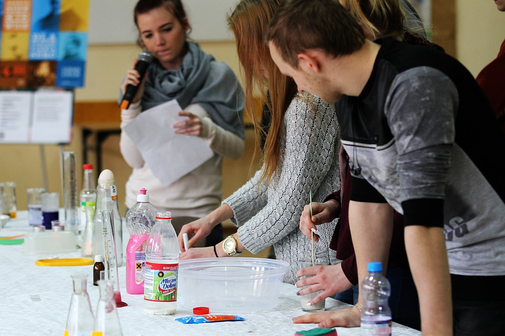 Piknik Naukowy” dla uczniów szkół podstawowych w ZSB
