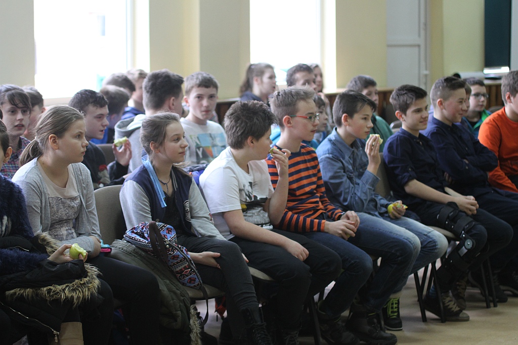 Piknik Naukowy” dla uczniów szkół podstawowych w ZSB
