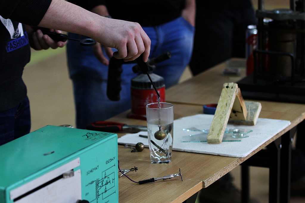 Piknik Naukowy” dla uczniów szkół podstawowych w ZSB
