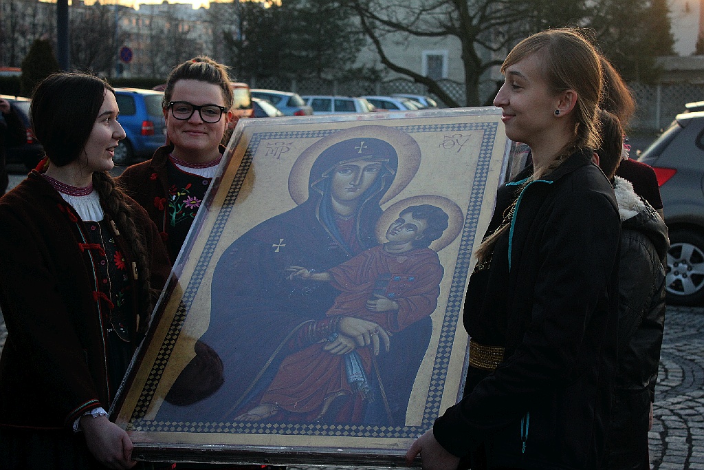 Krzyż i ikona - symbole Światowych Dni Młodzieży w Legnicy