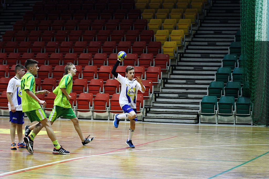 Piłkarze ręczni SP 9 awansowali do finału strefowego