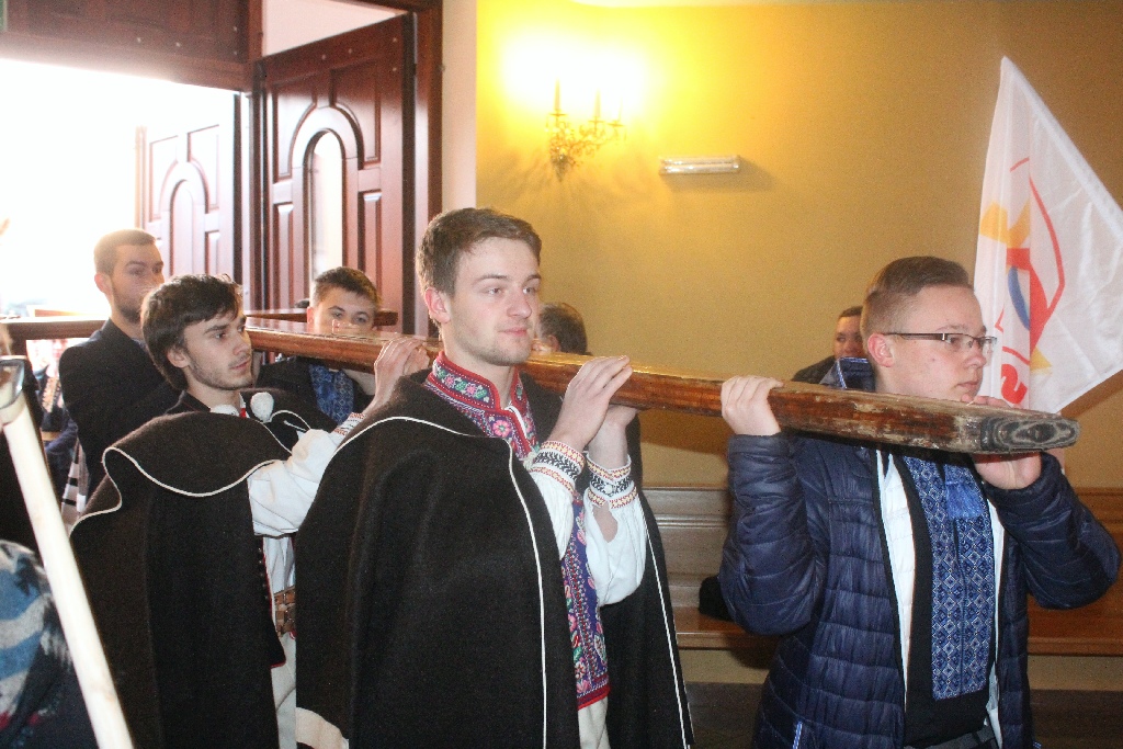 Krzyż i ikona - symbole Światowych Dni Młodzieży w Legnicy