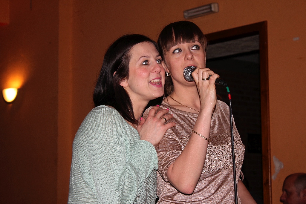 Karaoke dla Karoliny i Bartka w legnickiej Kręgielni Kometa