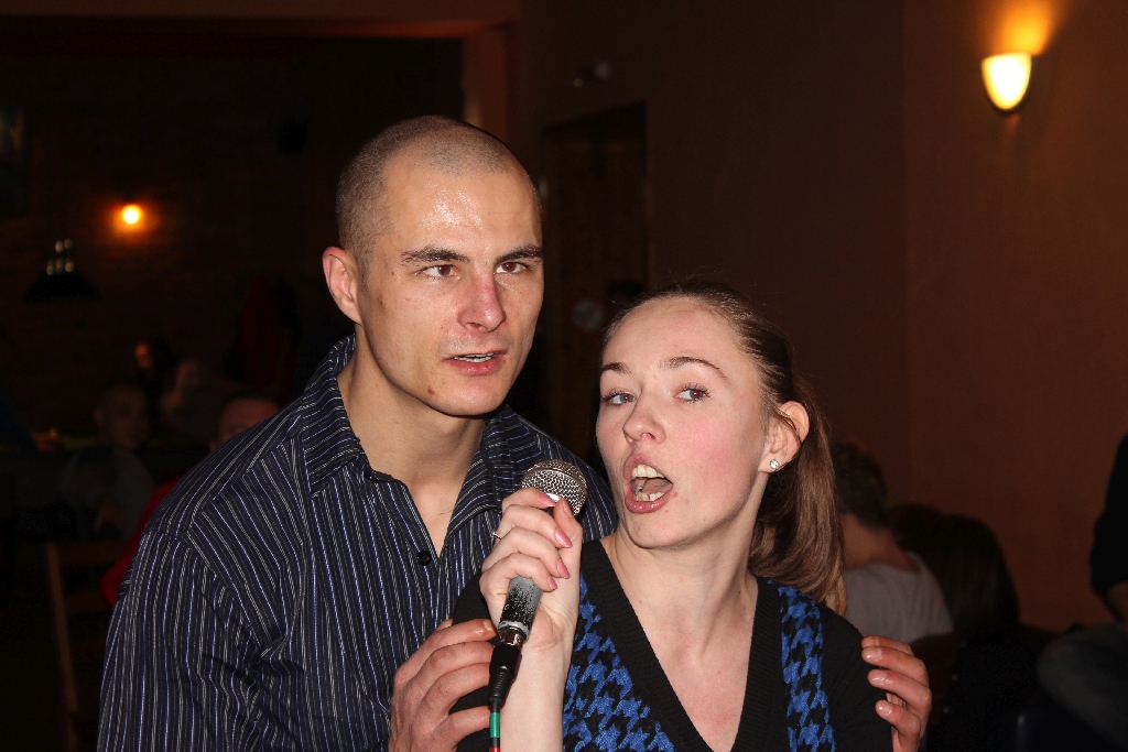 Karaoke dla Karoliny i Bartka w legnickiej Kręgielni Kometa
