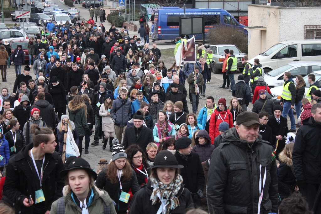 Blisko tysiąć osób przeszło ulicami miasta w Marszu dla życia