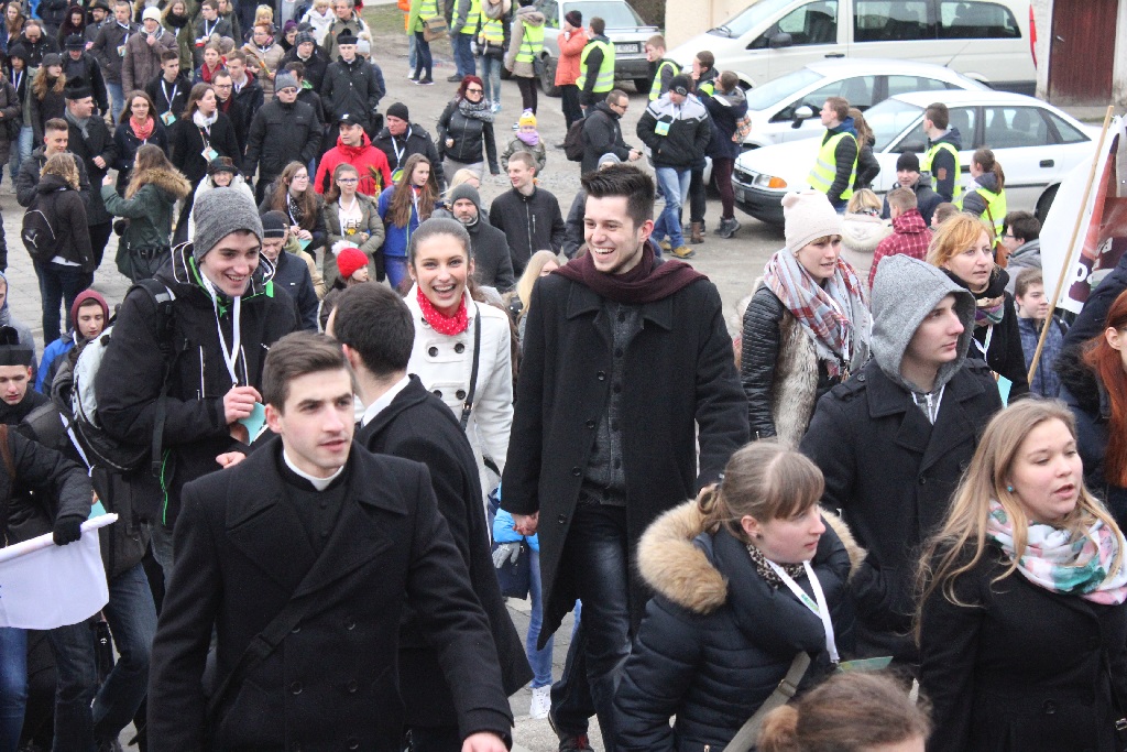 Blisko tysiąć osób przeszło ulicami miasta w Marszu dla życia