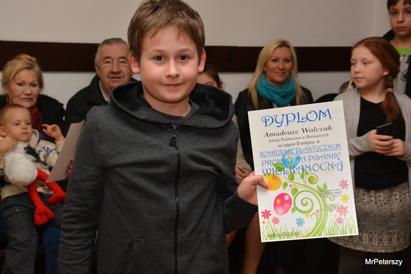 Ponad trzysta pisanek nadesłano na wystawę w DK Atrium
