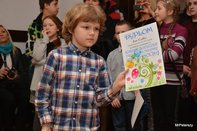 Ponad trzysta pisanek nadesłano na wystawę w DK Atrium