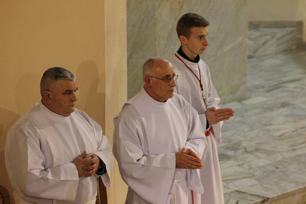 Wielki Piątek. Drugi dzień triduum. Dzień bez mszy świętej
