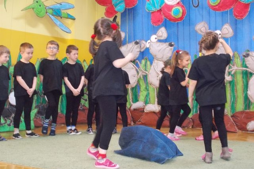 W Przedszkolu Niepublicznym „Jedynka” obchodzono Dzień Teatru