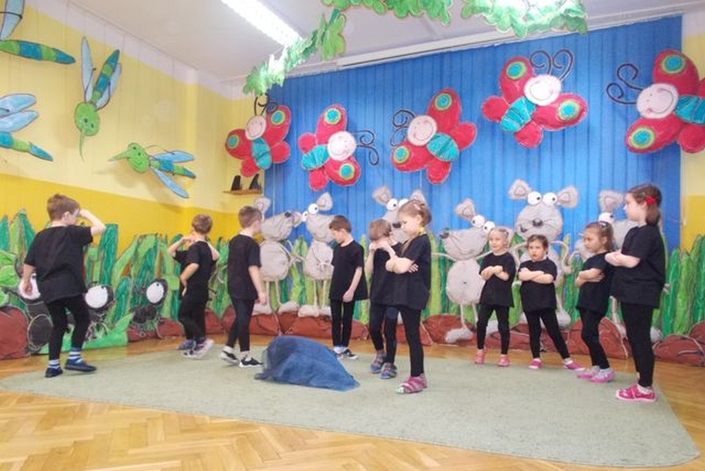 W Przedszkolu Niepublicznym „Jedynka” obchodzono Dzień Teatru