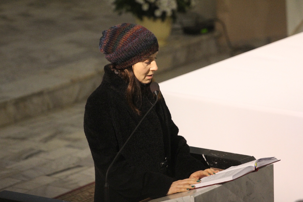 Liturgia Wigilii Paschalnej z procesją rezurekcyjną