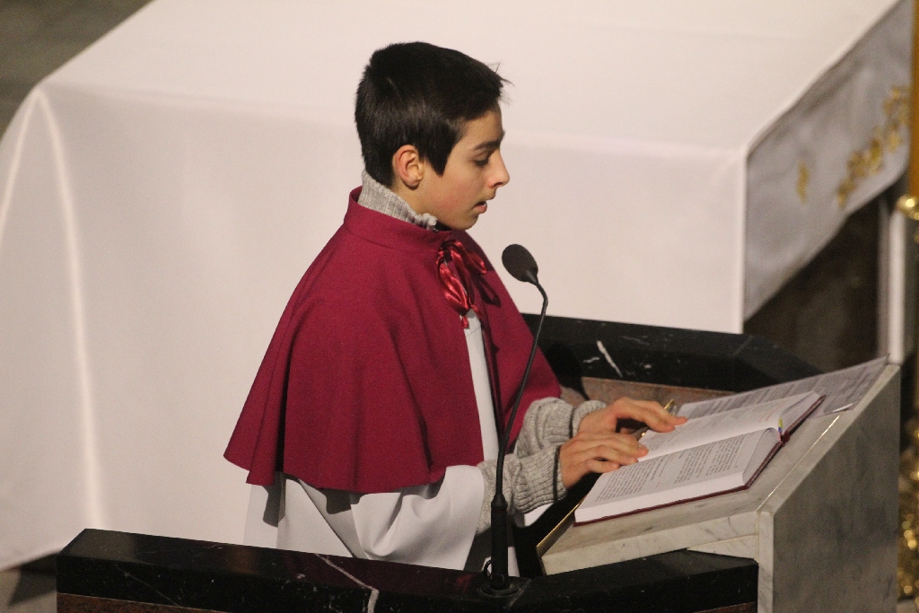 Liturgia Wigilii Paschalnej z procesją rezurekcyjną