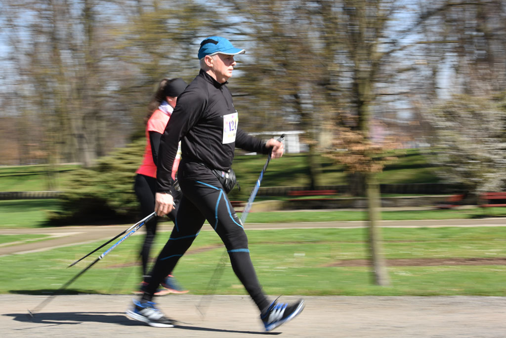 W parku odbyły się mistrzostwa Legnicy w nordic walking