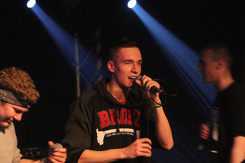 Jest super. Zeus żyje. Koncert w legnickiej Spiżarni