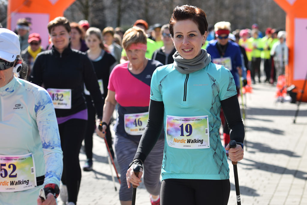 W parku odbyły się mistrzostwa Legnicy w nordic walking