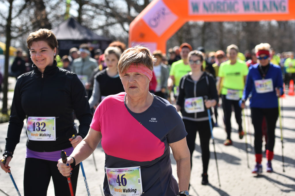 W parku odbyły się mistrzostwa Legnicy w nordic walking