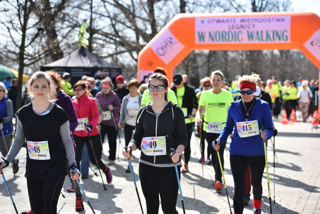 W parku odbyły się mistrzostwa Legnicy w nordic walking