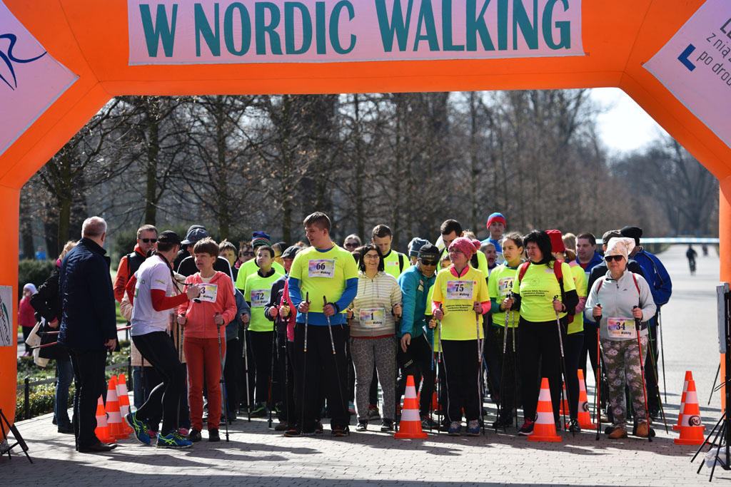 W parku odbyły się mistrzostwa Legnicy w nordic walking