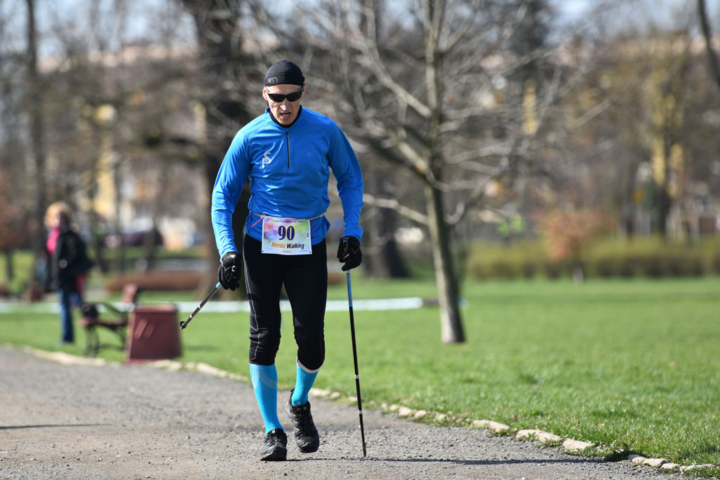 W parku odbyły się mistrzostwa Legnicy w nordic walking