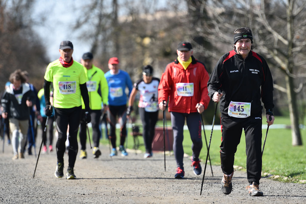 W parku odbyły się mistrzostwa Legnicy w nordic walking