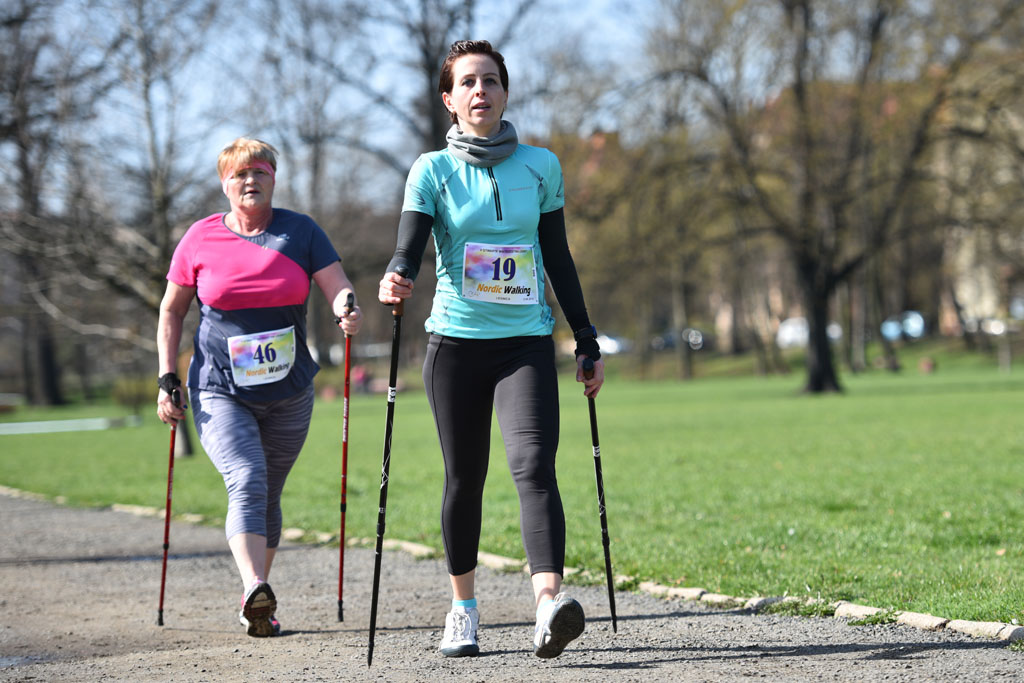 W parku odbyły się mistrzostwa Legnicy w nordic walking