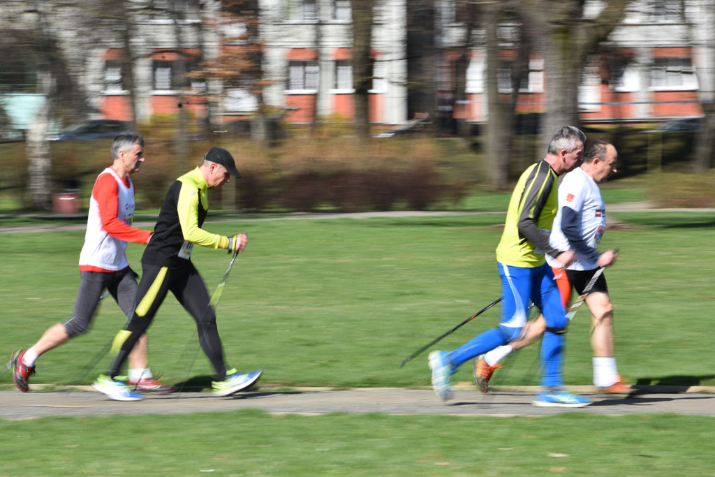 W parku odbyły się mistrzostwa Legnicy w nordic walking