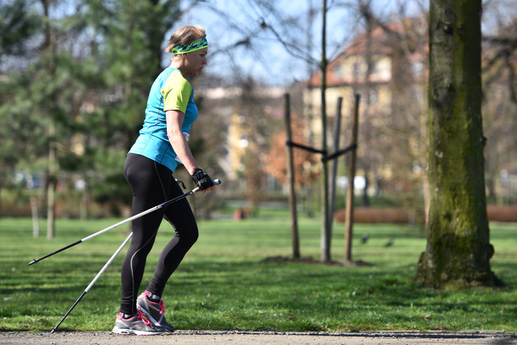 W parku odbyły się mistrzostwa Legnicy w nordic walking