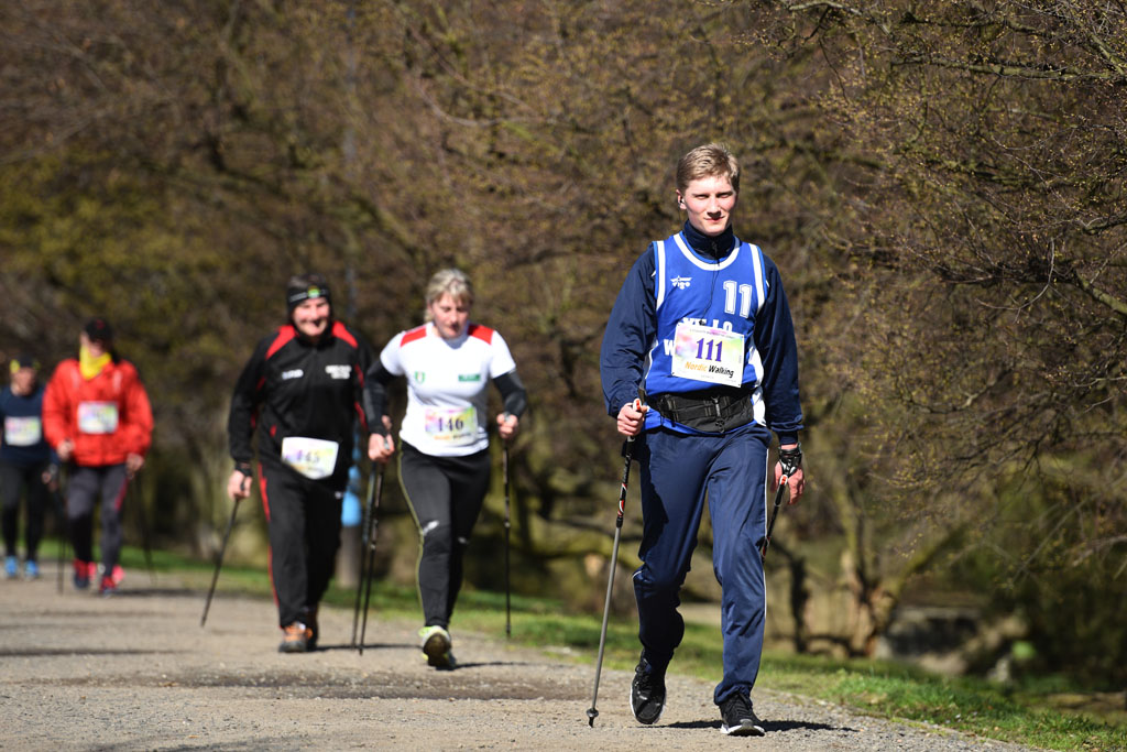 W parku odbyły się mistrzostwa Legnicy w nordic walking