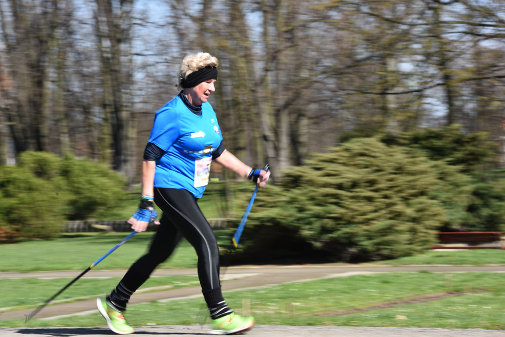 W parku odbyły się mistrzostwa Legnicy w nordic walking