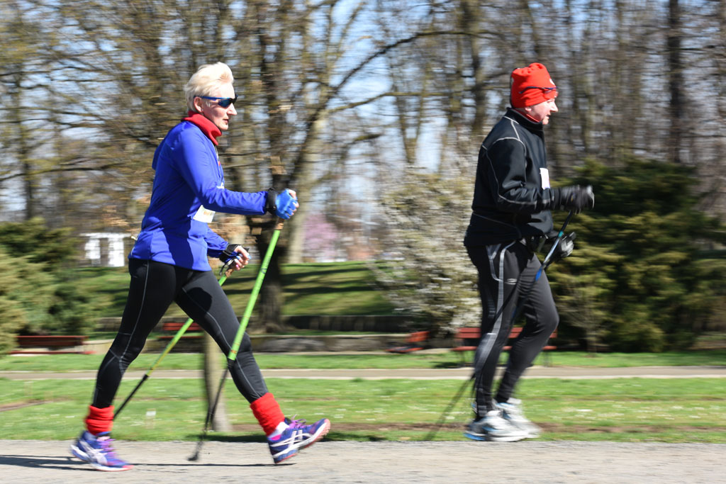 W parku odbyły się mistrzostwa Legnicy w nordic walking