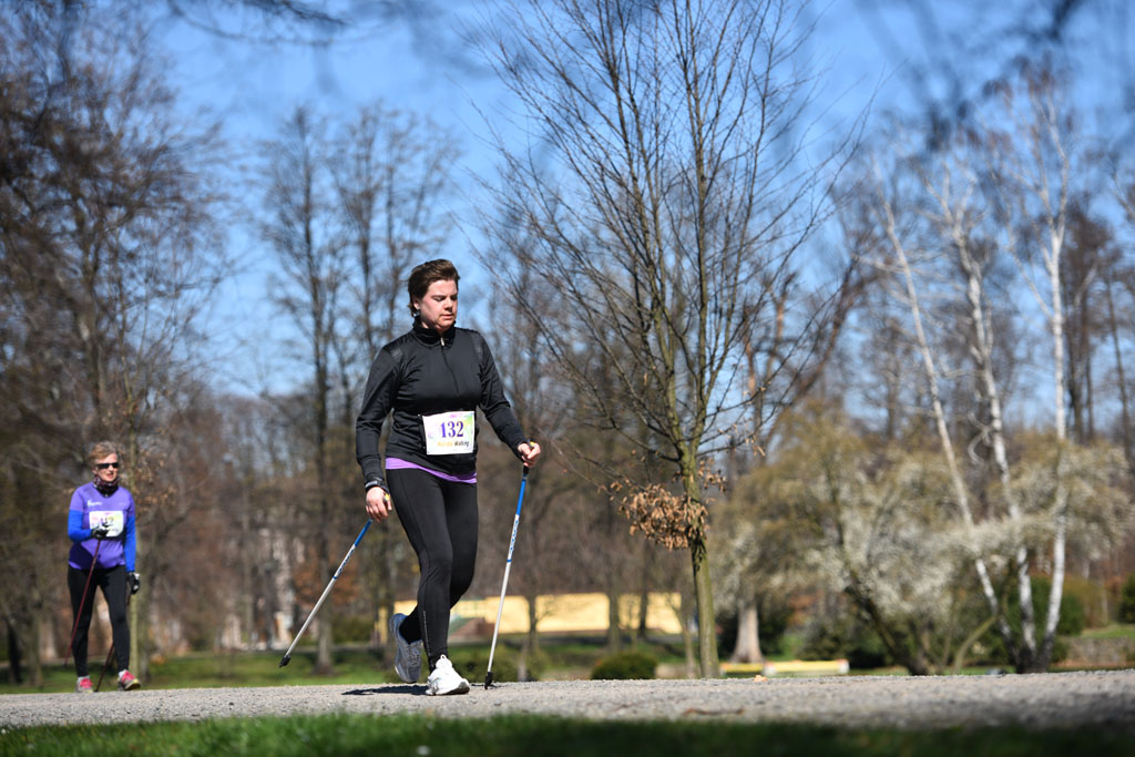 W parku odbyły się mistrzostwa Legnicy w nordic walking