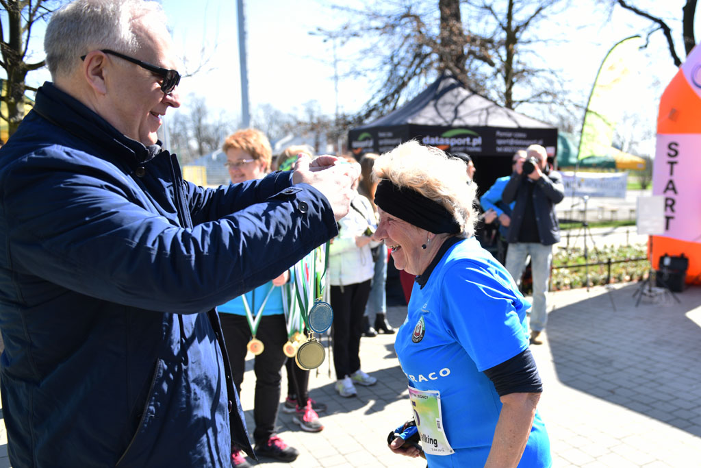 W parku odbyły się mistrzostwa Legnicy w nordic walking