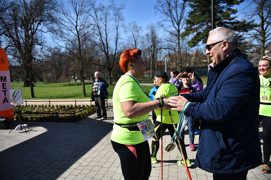 W parku odbyły się mistrzostwa Legnicy w nordic walking