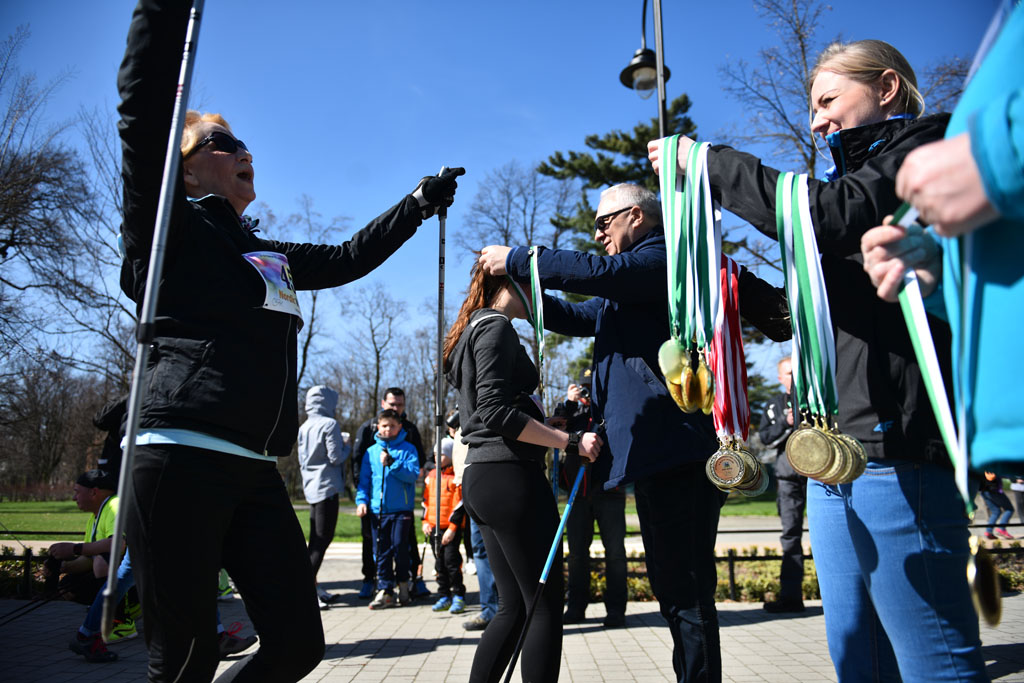 W parku odbyły się mistrzostwa Legnicy w nordic walking