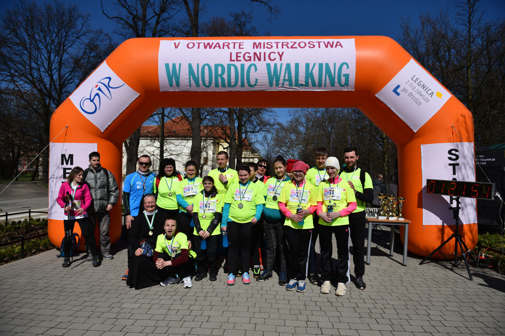 W parku odbyły się mistrzostwa Legnicy w nordic walking