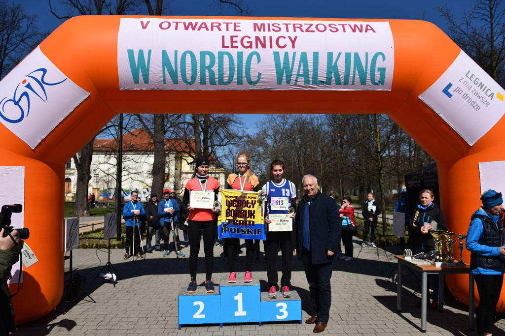 W parku odbyły się mistrzostwa Legnicy w nordic walking