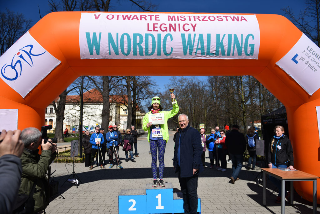 W parku odbyły się mistrzostwa Legnicy w nordic walking