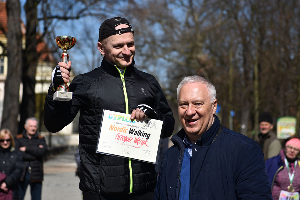 W parku odbyły się mistrzostwa Legnicy w nordic walking