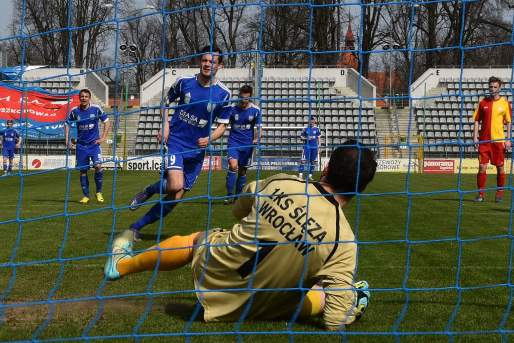 Zwycięstwo Miedzi II Legnica po bardzo zaciętym meczu