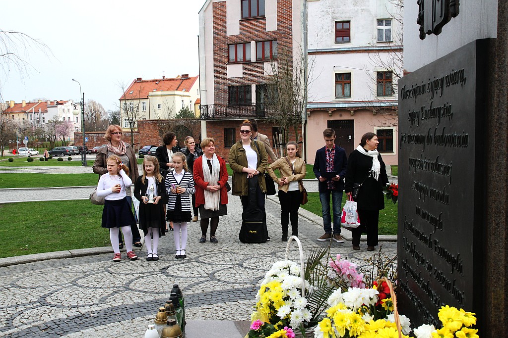 Złożyli kwiaty w 11. rocznicę śmierci papieża Polaka