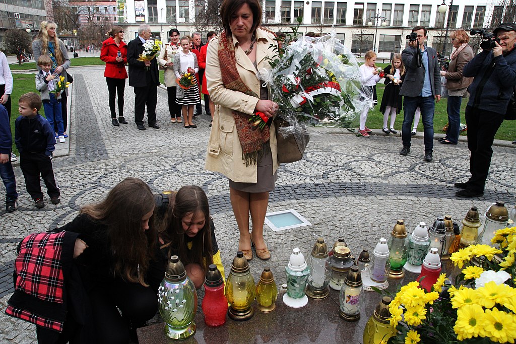 Złożyli kwiaty w 11. rocznicę śmierci papieża Polaka