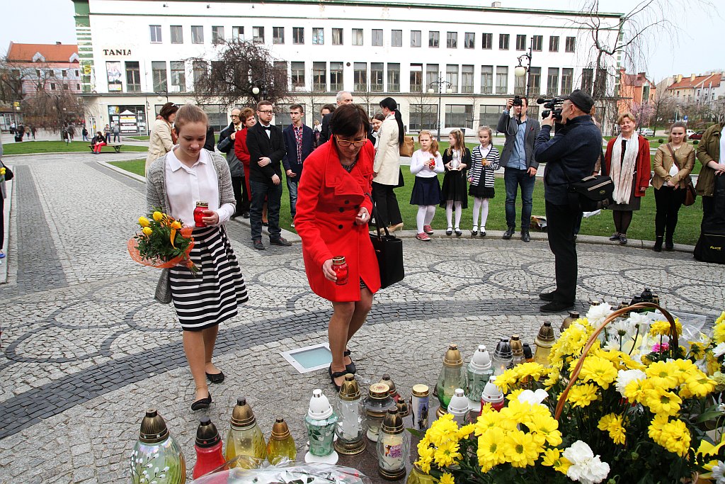 Złożyli kwiaty w 11. rocznicę śmierci papieża Polaka