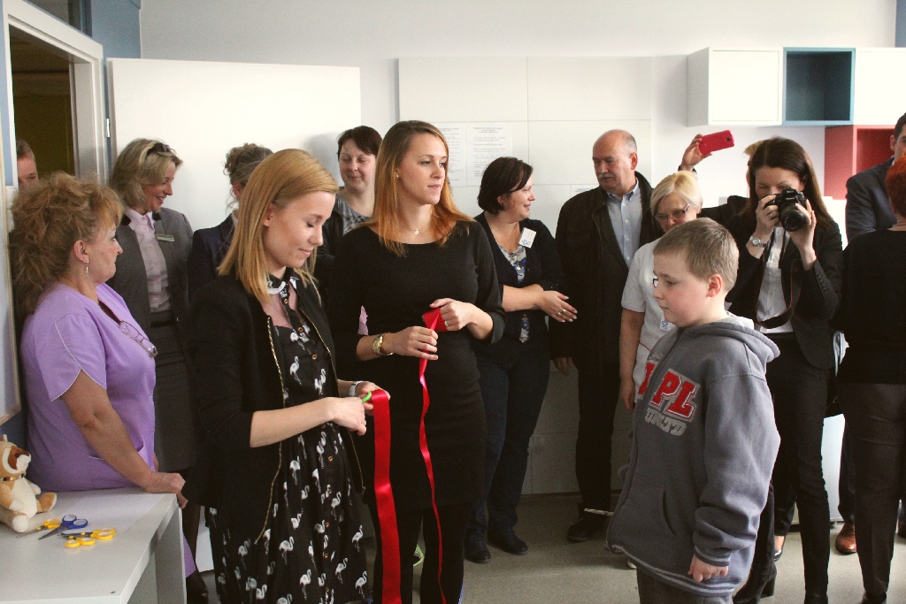 Uroczyście oddano do użytku świetlicę na oddziale pediatrycznym