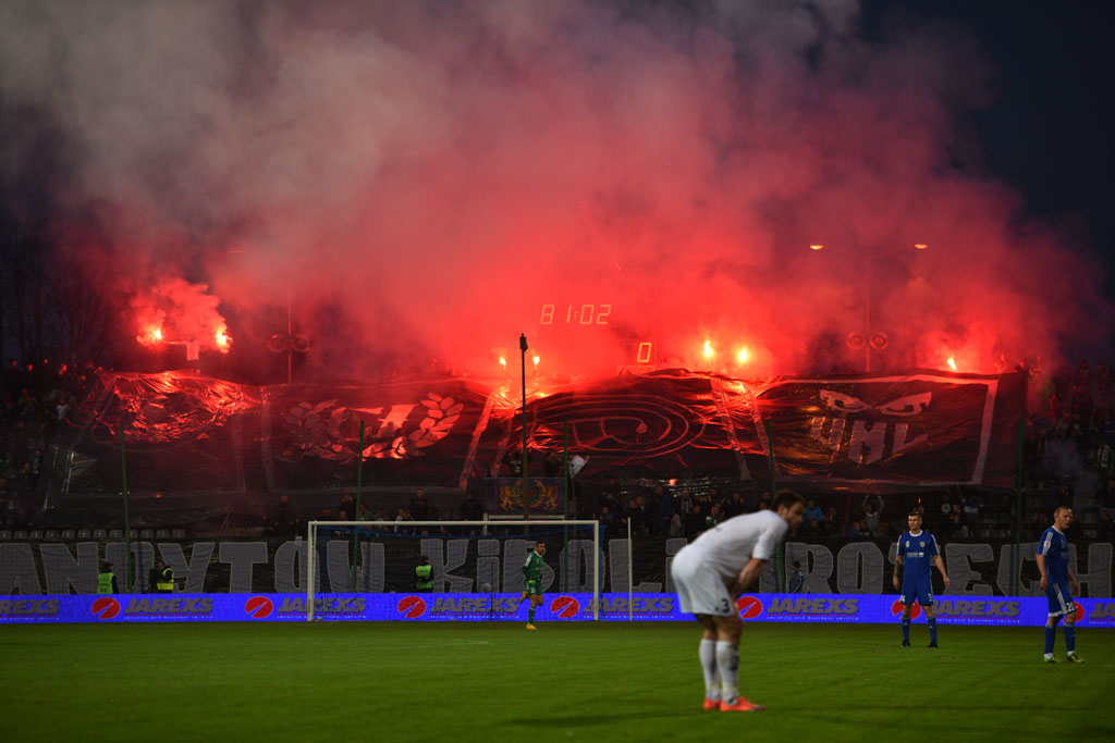 Piłkarze Miedzi Legnica zremisowali z liderem 1. ligi